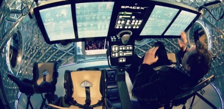 Space X Dragon V2 : le milliardaire Elon Musk veut concurrencer Soyuz